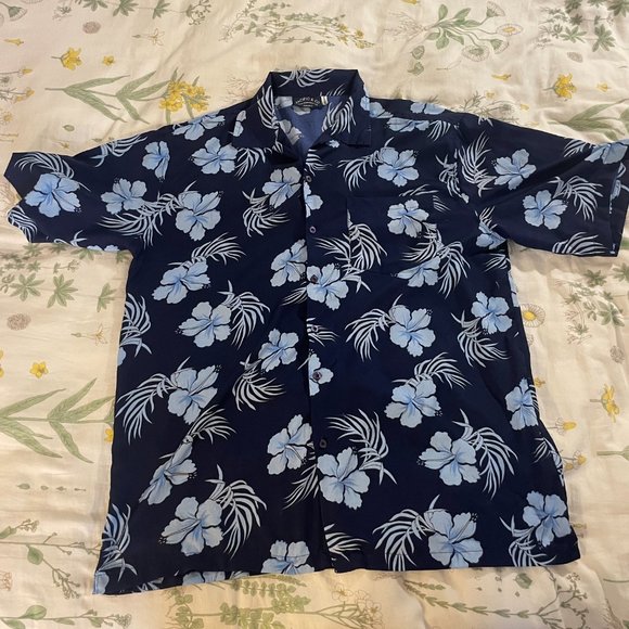 Mens XL navy blue hawaiian button up shirt! - Picture 9 of 11